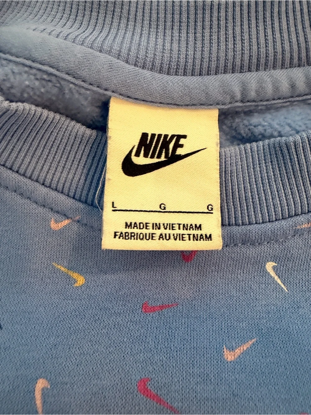 Nike Light Blue Crewneck Sweatshirt with Multicolor Dashes